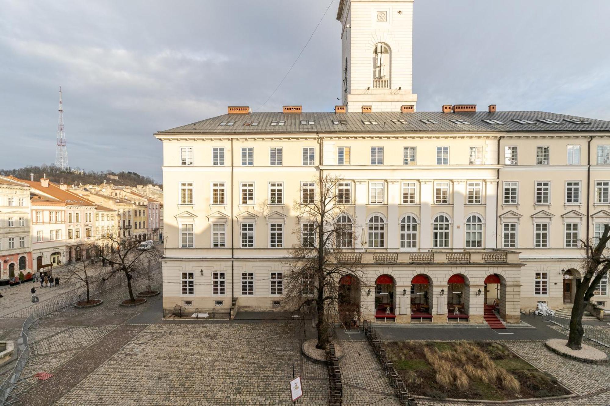 Inshiapartments On Rynok Square Lviv Luaran gambar